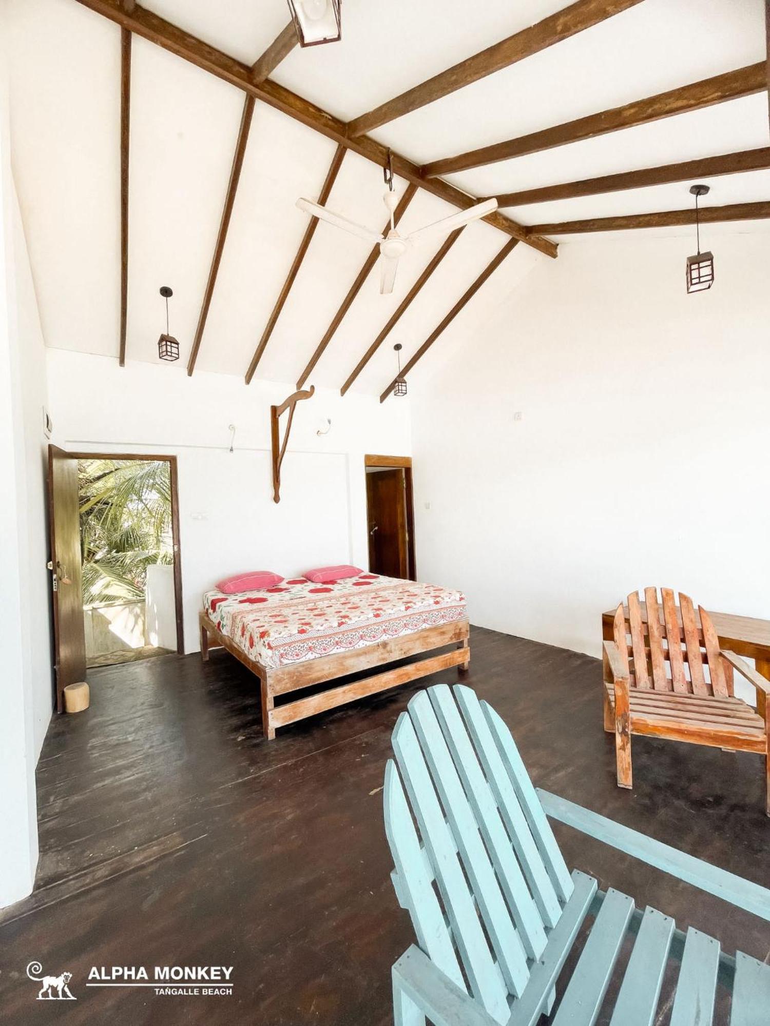 The Alpha Monkey Hotel & Tree House Тангалле Номер фото